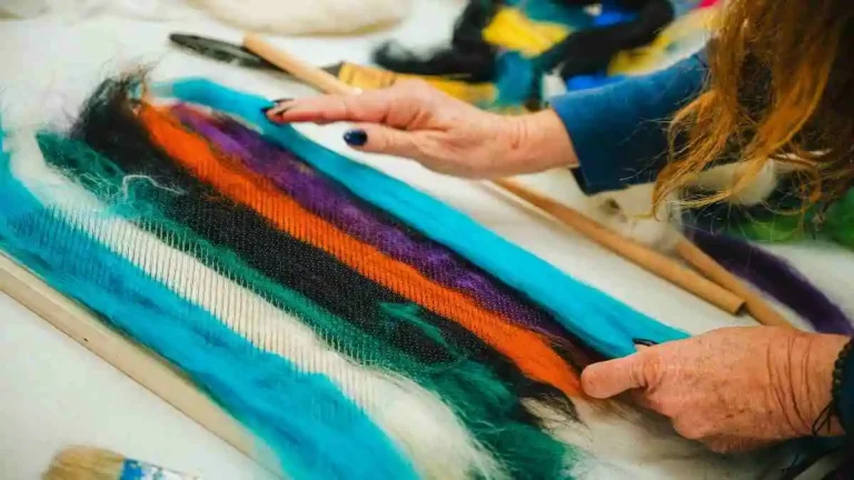 টেক্সটাইল ফাইবারের ছবি বা ধরন প্রদর্শন