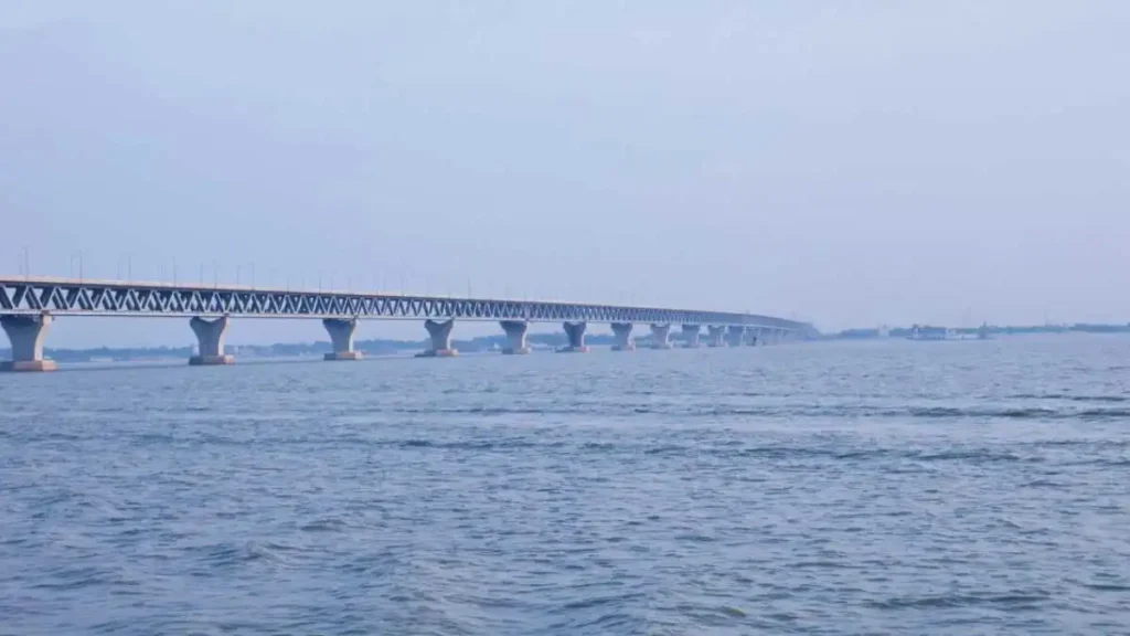 পদ্মা নদী এর মনোমুগ্ধকর দৃশ্য, বাংলাদেশে বৃহৎ নদী