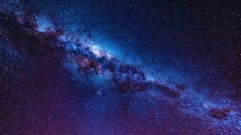 মিল্কিওয়ে গ্যালাক্সির গঠন, অবস্থান ও বৈশিষ্ট্য সম্পর্কে তথ্যসমৃদ্ধ মহাকাশের চিত্র