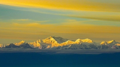 কাঞ্চনজঙ্ঘা কোথায় অবস্থিত তার ভৌগোলিক অবস্থানের দৃশ্য