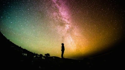 নক্ষত্রের বিস্ফোরণ (Supernova) প্রক্রিয়ার চিত্র—সুপারনোভা ধ্বংস ও শক্তির মুক্তি