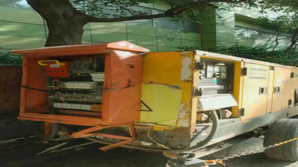 বৈদ্যুতিক নিরাপত্তা নিশ্চিত করতে ঘরে সঠিকভাবে বৈদ্যুতিক তার ও সুইচ ব্যবহার