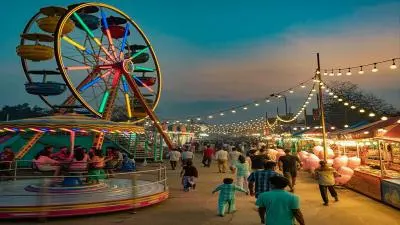 মেলা ও লোকসংস্কৃতি: বাংলাদেশের গ্রামীণ অঞ্চলের ঐতিহ্য, উৎসব ও লোকজ চর্চার চিত্র